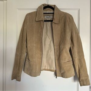 Vintage Y2K Tan Leather Jacket with Zipper and fitted style 90s women’s Medium